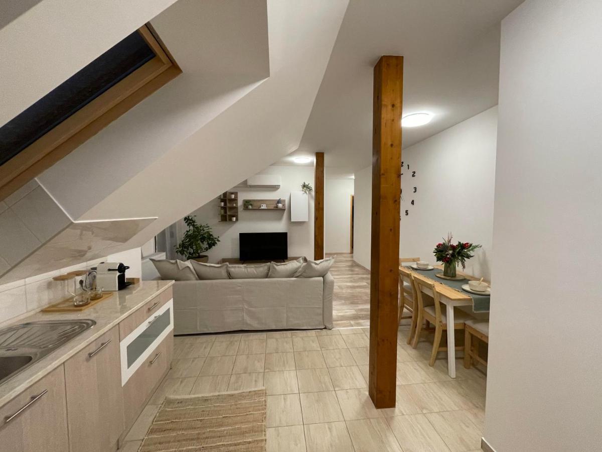 Taverna Apartman مونور المظهر الخارجي الصورة