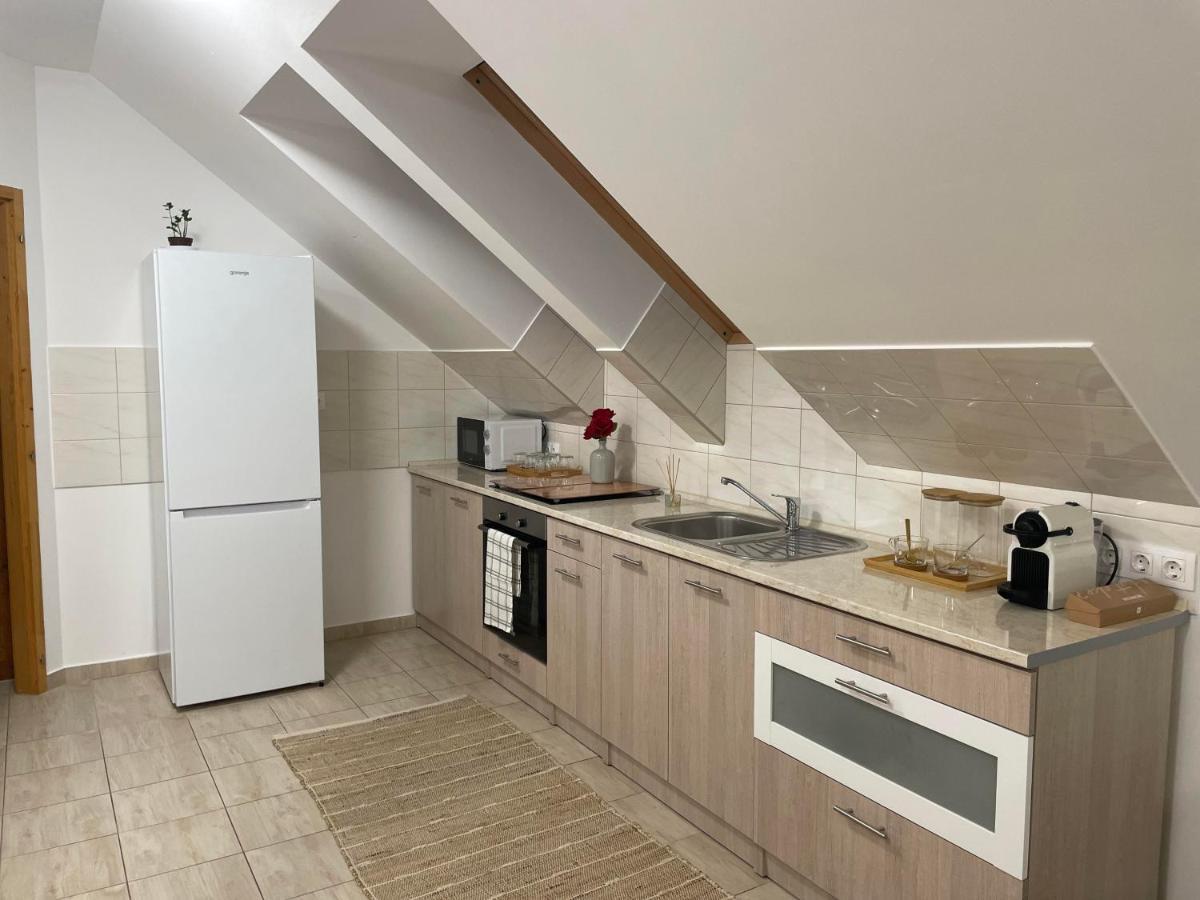 Taverna Apartman مونور المظهر الخارجي الصورة